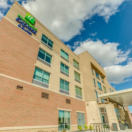 Holiday Inn Express & Suites Okemos - University Area By Ihg Dış mekan fotoğraf